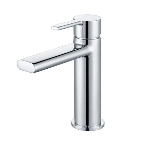 Bluci Fondi Full Suite and Bath with Chrome Taps